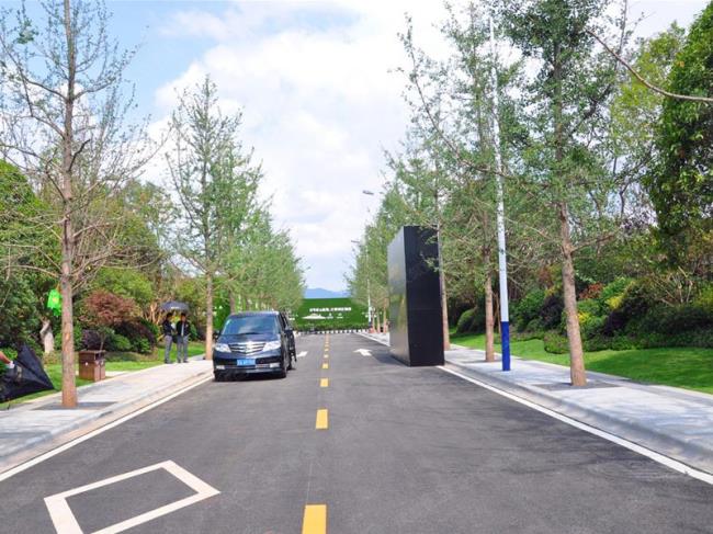 城市小区路面建设